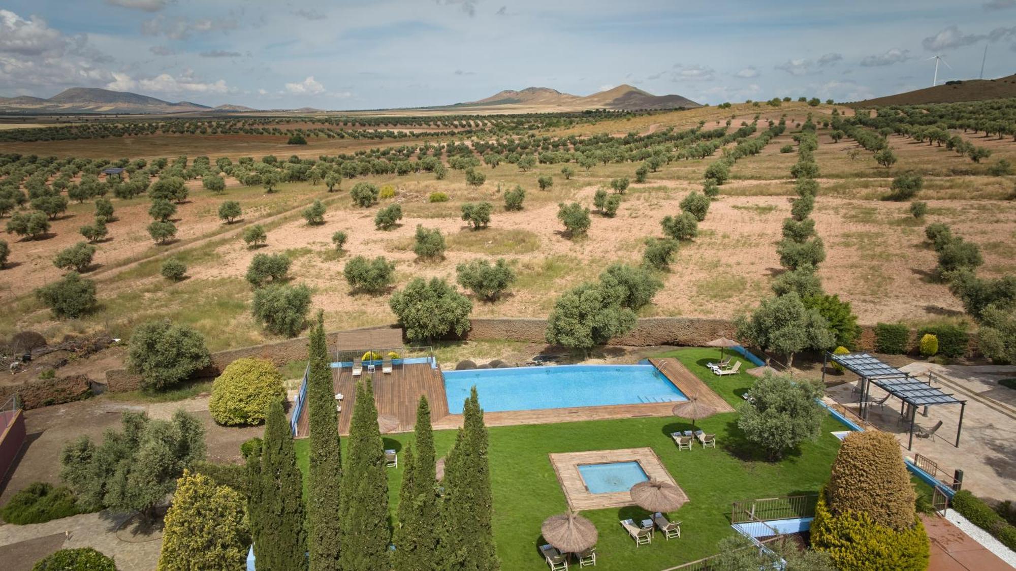Hotel Spa Villa Nazules Chueca Kültér fotó
