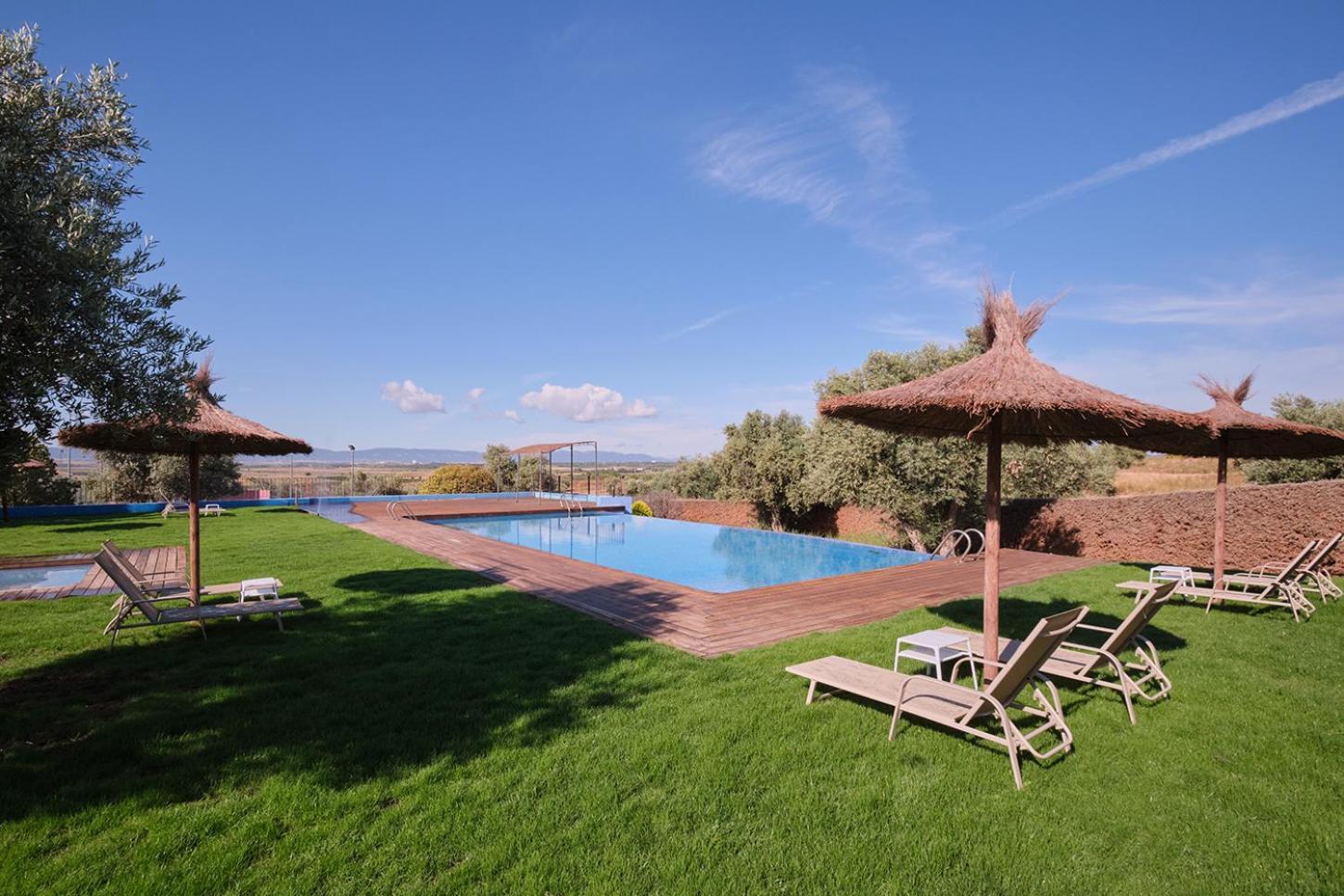 Hotel Spa Villa Nazules Chueca Kültér fotó