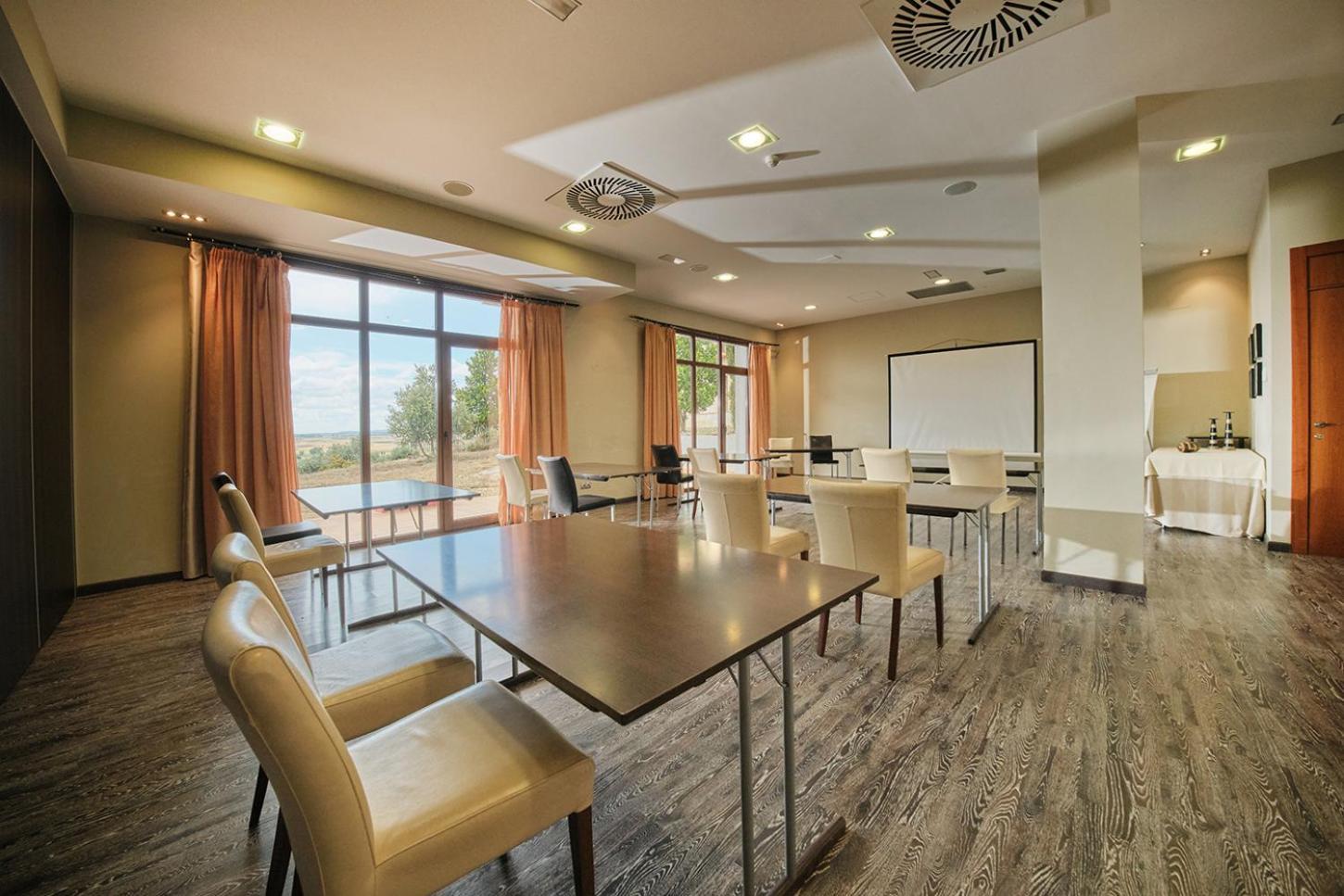 Hotel Spa Villa Nazules Chueca Kültér fotó