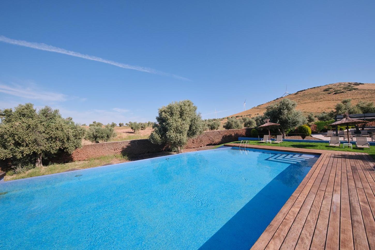 Hotel Spa Villa Nazules Chueca Kültér fotó