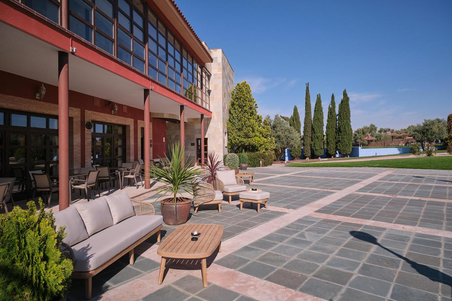 Hotel Spa Villa Nazules Chueca Kültér fotó